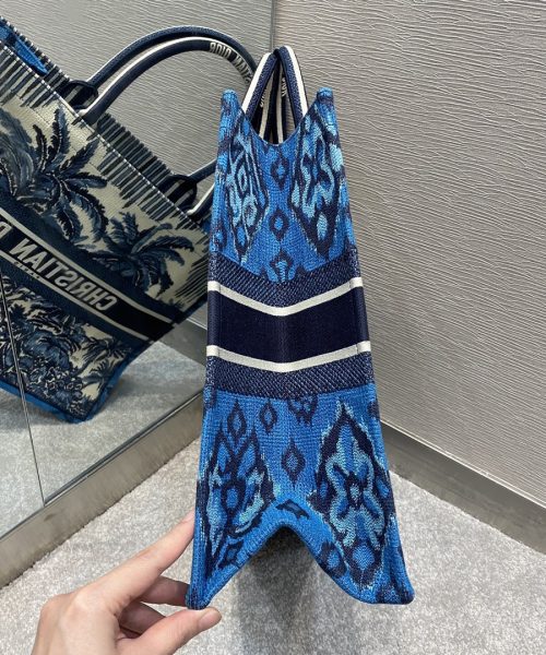 1:1 Replica Christian Dior Large Dior Book Tote Blue For Women 16.5in/42cm CD M1286ZRIW