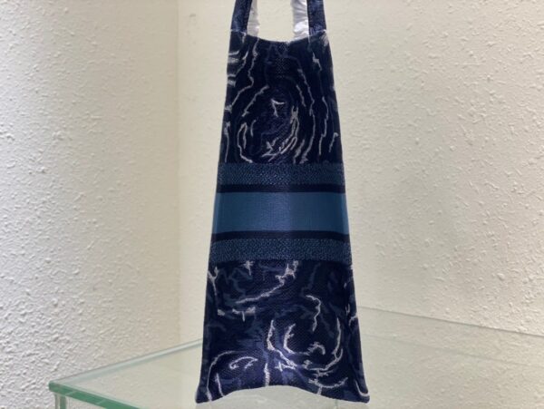1:1 Replica Christian Dior Large Dior Book Tote Blue, For Women, Women’s Handbags 16.5in/42cm CD M1286ZRVG_M928