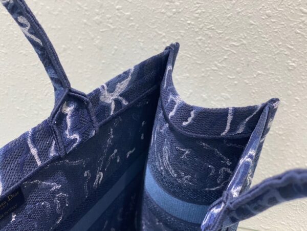 1:1 Replica Christian Dior Large Dior Book Tote Blue, For Women, Women’s Handbags 16.5in/42cm CD M1286ZRVG_M928