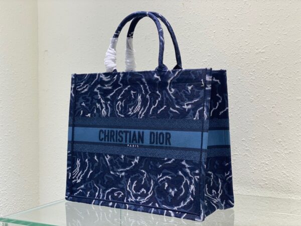 1:1 Replica Christian Dior Large Dior Book Tote Blue, For Women, Women’s Handbags 16.5in/42cm CD M1286ZRVG_M928