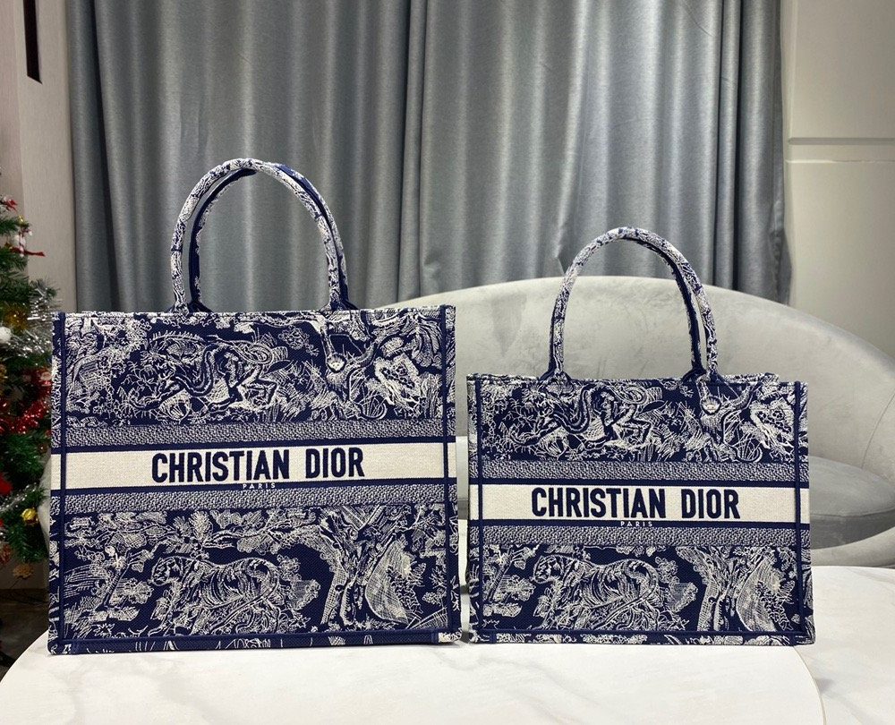 1:1 Replica Christian Dior Large Dior Book Tote Blue Multicolor, For Women, Women’s Handbags 16.5in/42cm CD M1286ZRGO_M928