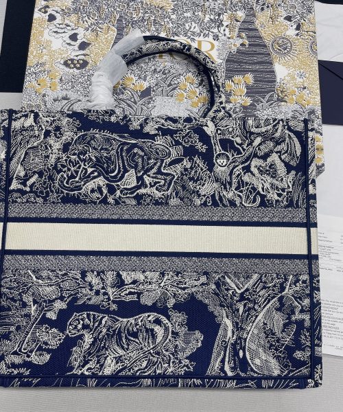 1:1 Replica Christian Dior Large Dior Book Tote Blue Multicolor, For Women, Women’s Handbags 16.5in/42cm CD M1286ZRGO_M928