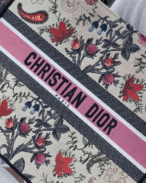 1:1 Replica Christian Dior Large Dior Book Tote Flowers Embroidery For Women 16.5in/42cm CD M1286ZRIW