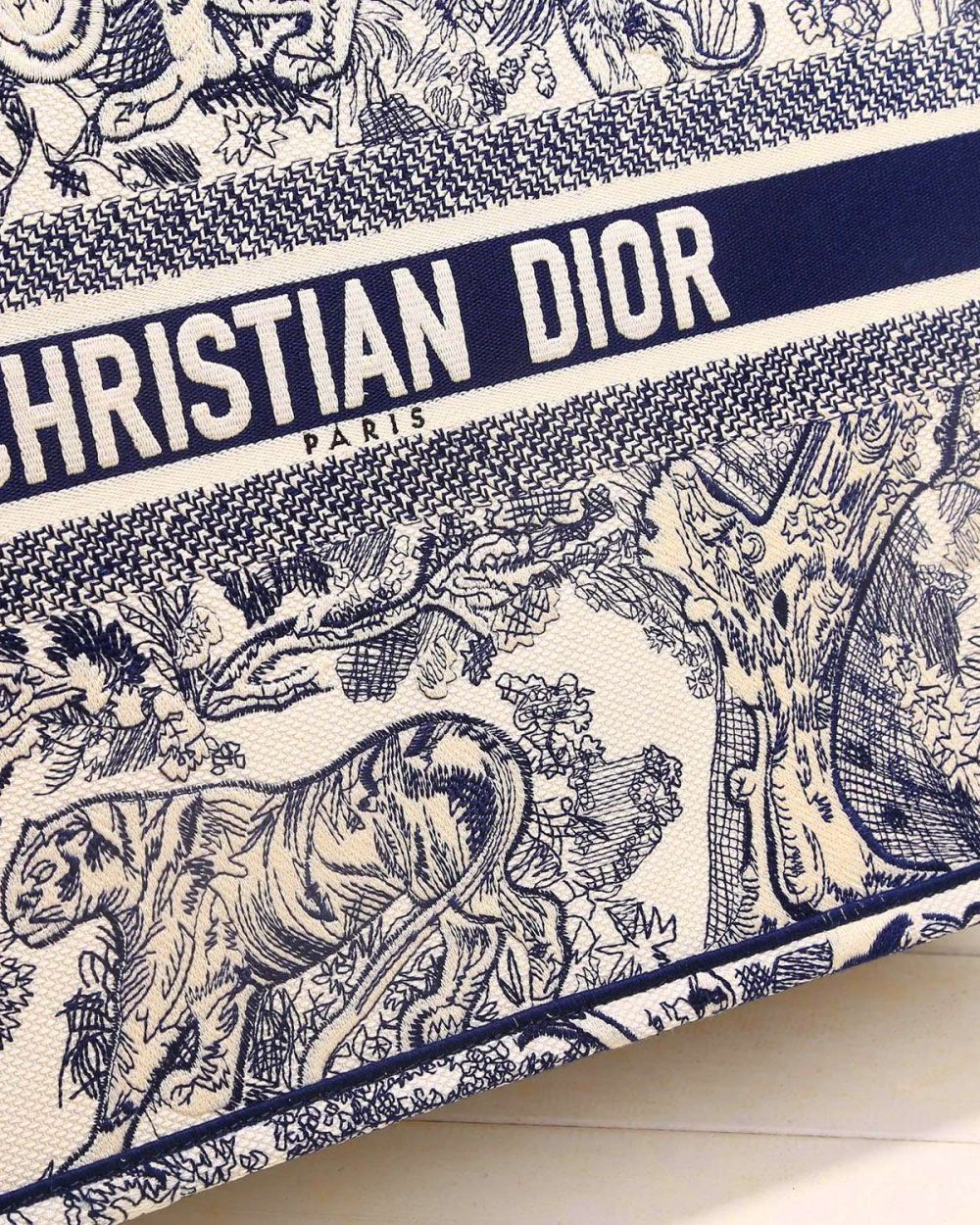 1:1 Replica Christian Dior Large Dior Book Tote For Women 16.5in/42cm CD M1286ZRIW