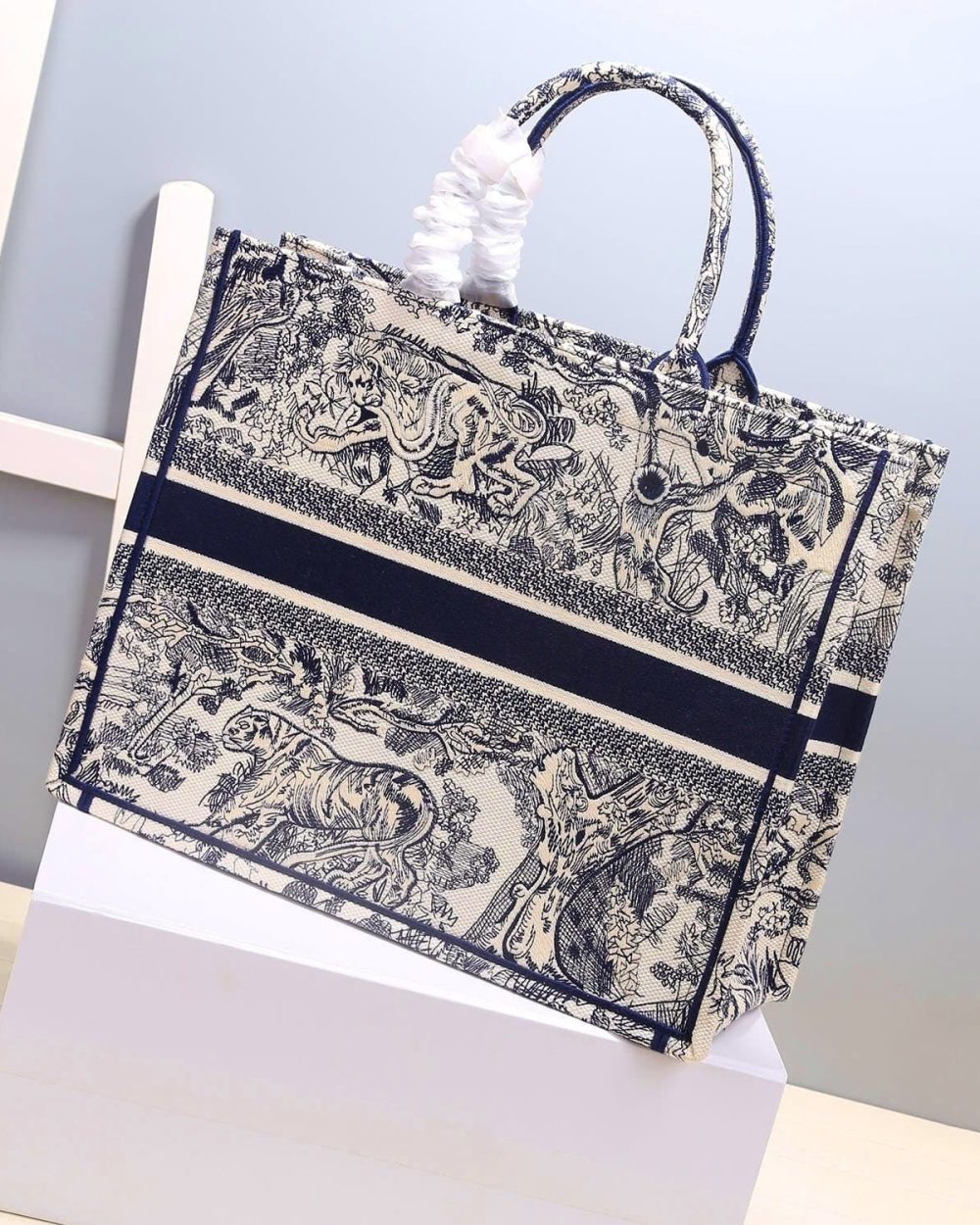 1:1 Replica Christian Dior Large Dior Book Tote For Women 16.5in/42cm CD M1286ZRIW