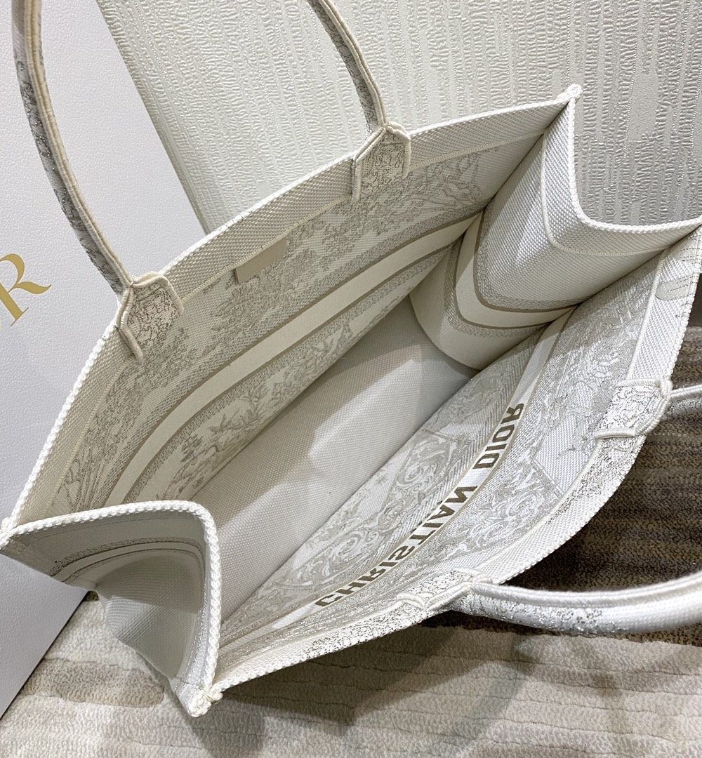 1:1 Replica Christian Dior Large Dior Book Tote Gold-Tone Dior Around The World Stella Embroidery, For Women Women’s Handbags, 42cm CD M1286ZTQL_M01E