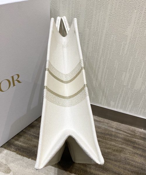 1:1 Replica Christian Dior Large Dior Book Tote Gold-Tone Dior Around The World Stella Embroidery, For Women Women’s Handbags, 42cm CD M1286ZTQL_M01E