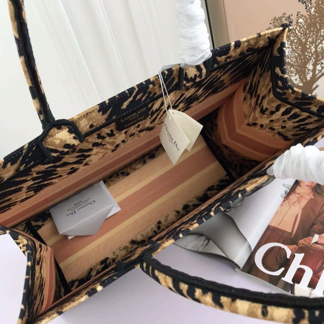 1:1 Replica Christian Dior Large Dior Book Tote Multicolor Tie & Dior Embroidery, Multicolor, For Women Women’s Handbags, Shoulder Bags, 42cm CD M1286ZJAI M884 - Image 7