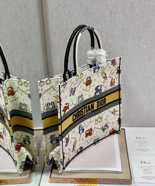1:1 Replica Christian Dior Large Dior Book Tote White, For Women, Women’s Handbags 16.5in/42cm CD M1286ZRTY_M941