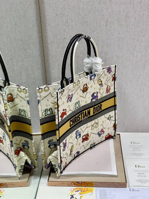 1:1 Replica Christian Dior Large Dior Book Tote White, For Women, Women’s Handbags 16.5in/42cm CD M1286ZRTY_M941