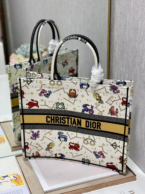1:1 Replica Christian Dior Large Dior Book Tote White, For Women, Women’s Handbags 16.5in/42cm CD M1286ZRTY_M941