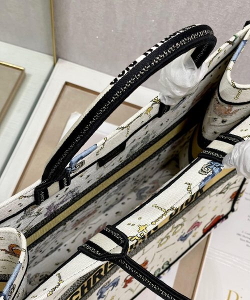 1:1 Replica Christian Dior Large Dior Book Tote White, For Women, Women’s Handbags 16.5in/42cm CD M1286ZRTY_M941