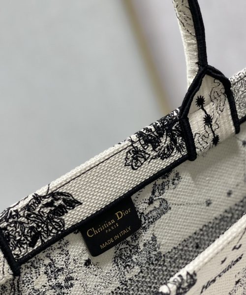 1:1 Replica Christian Dior Medium Dior Book Tote Bag, Black/White, For Women Women’s Handbags, Shoulder Bags, 36cm CD M1296ZRHZ_M941