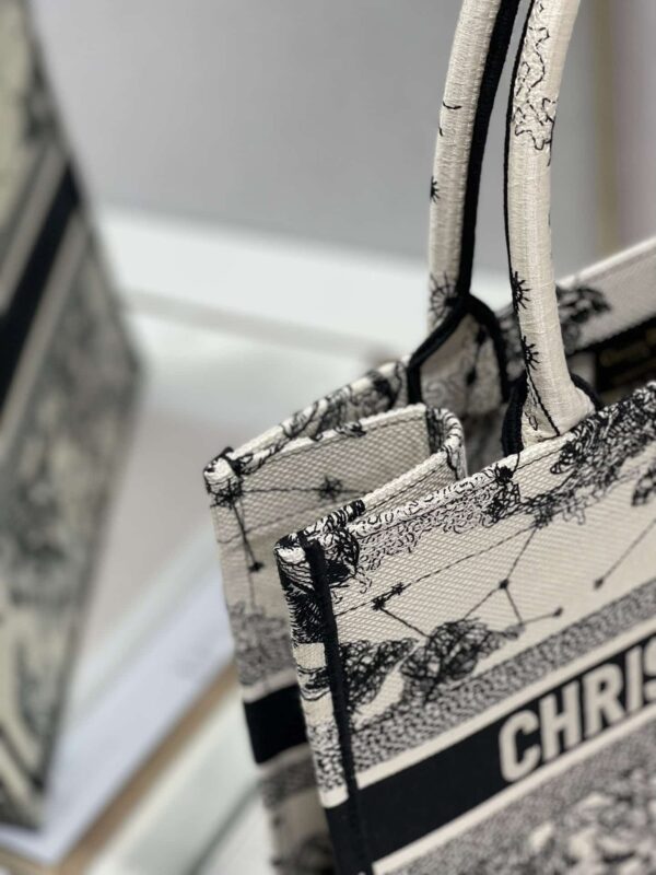 1:1 Replica Christian Dior Medium Dior Book Tote Bag, Black/White, For Women Women’s Handbags, Shoulder Bags, 36cm CD M1296ZRHZ_M941