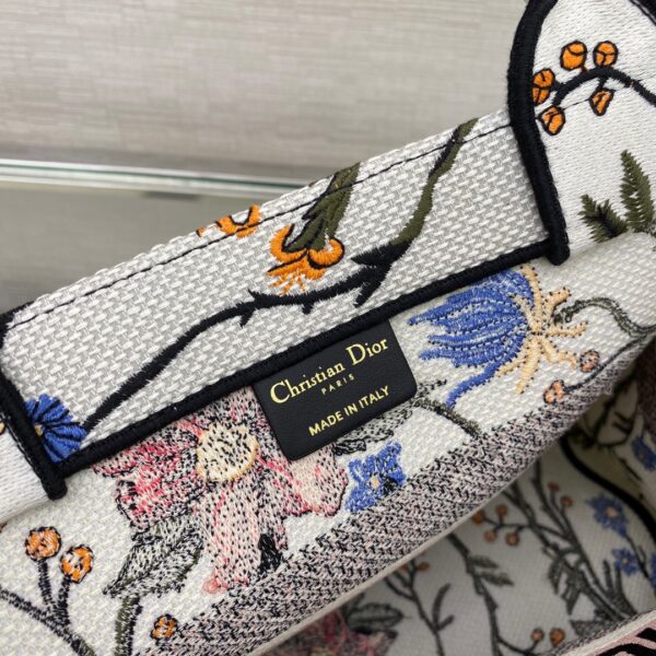 1:1 Replica Christian Dior Medium Dior Book Tote Bag By Maria Grazia Chiuri For Women 14in/36cm CD