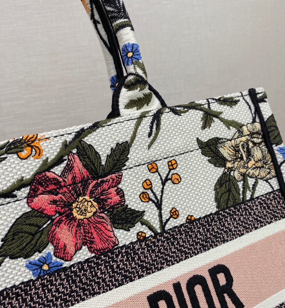 1:1 Replica Christian Dior Medium Dior Book Tote Bag By Maria Grazia Chiuri For Women 14in/36cm CD