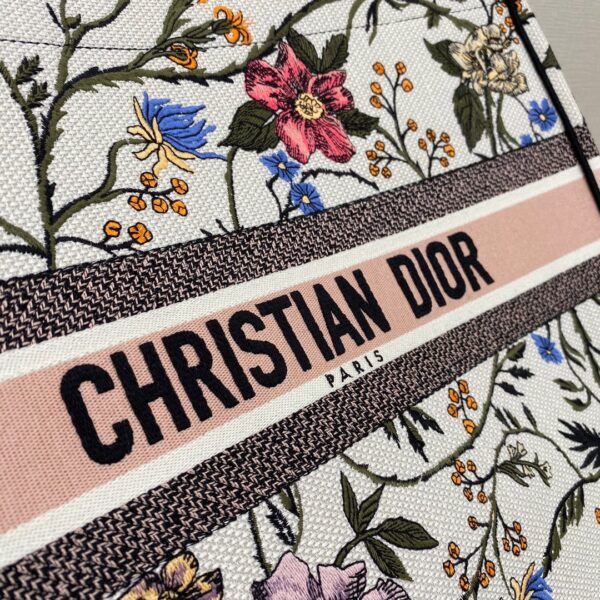 1:1 Replica Christian Dior Medium Dior Book Tote Bag By Maria Grazia Chiuri For Women 14in/36cm CD