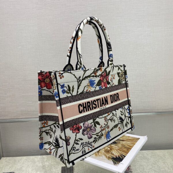 1:1 Replica Christian Dior Medium Dior Book Tote Bag By Maria Grazia Chiuri For Women 14in/36cm CD