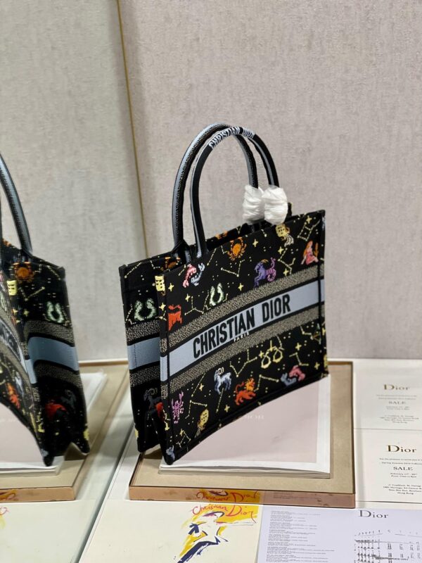 1:1 Replica Christian Dior Medium Dior Book Tote Black Multicolor, For Women, Women’s Handbags 14in/36cm CD M1296ZRTY_M911