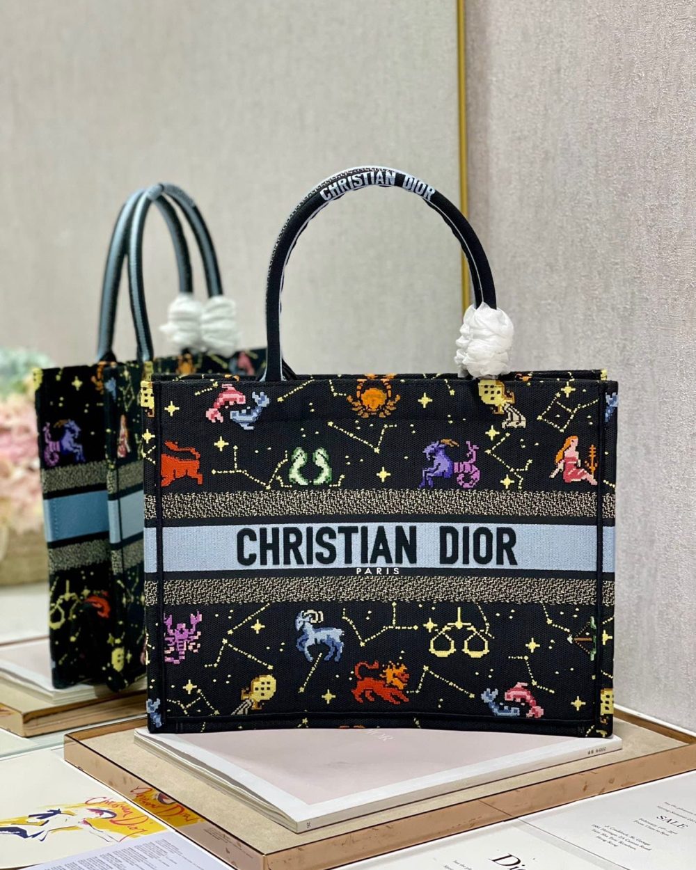 1:1 Replica Christian Dior Medium Dior Book Tote Black Multicolor, For Women, Women’s Handbags 14in/36cm CD M1296ZRTY_M911