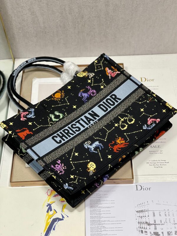 1:1 Replica Christian Dior Medium Dior Book Tote Black Multicolor, For Women, Women’s Handbags 14in/36cm CD M1296ZRTY_M911