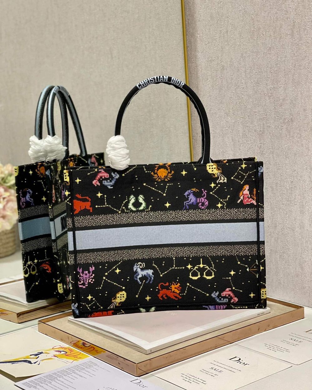 1:1 Replica Christian Dior Medium Dior Book Tote Black Multicolor, For Women, Women’s Handbags 14in/36cm CD M1296ZRTY_M911