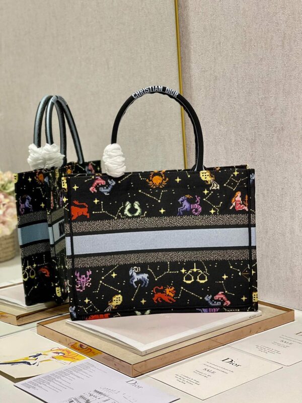 1:1 Replica Christian Dior Medium Dior Book Tote Black Multicolor, For Women, Women’s Handbags 14in/36cm CD M1296ZRTY_M911
