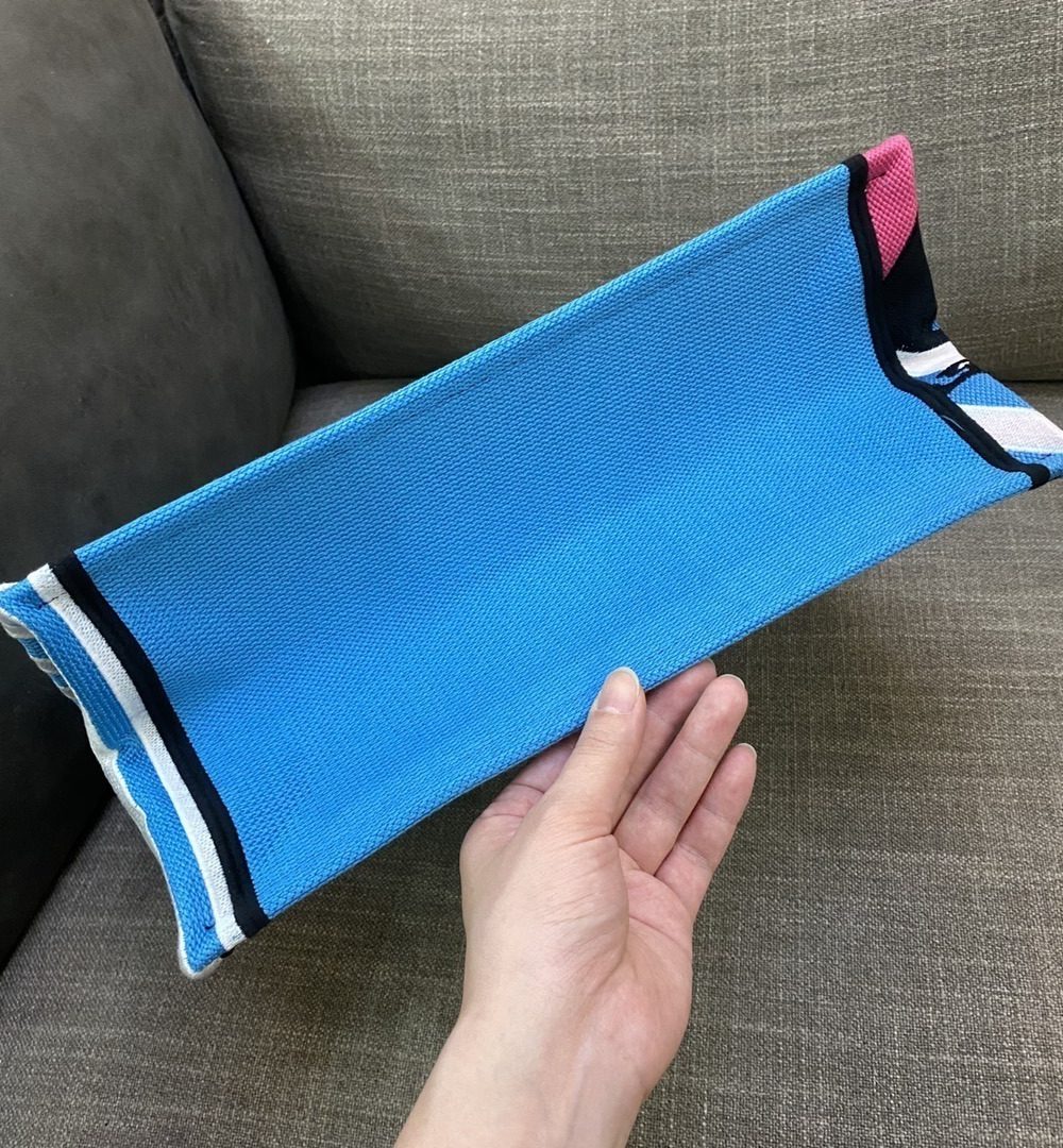 1:1 Replica Christian Dior Medium Dior Book Tote Bright Blue and Bright Pink D-Jungle Pop Embroidery, Blue/Pink, For Women Women’s Handbags, 36cm CD M1296ZRON_M888