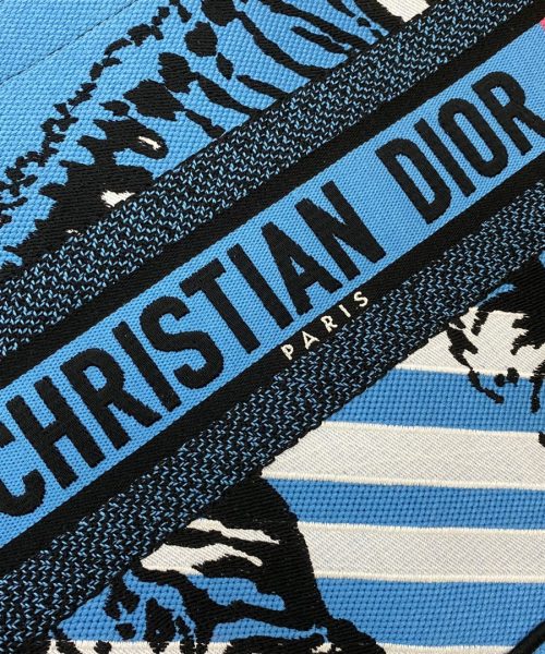1:1 Replica Christian Dior Medium Dior Book Tote Bright Blue and Bright Pink D-Jungle Pop Embroidery, Blue/Pink, For Women Women’s Handbags, 36cm CD M1296ZRON_M888
