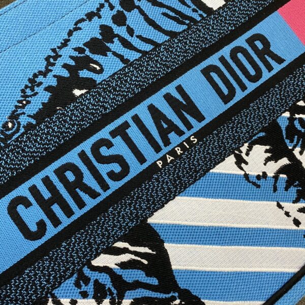 1:1 Replica Christian Dior Medium Dior Book Tote Bright Blue and Bright Pink D-Jungle Pop Embroidery, Blue/Pink, For Women Women’s Handbags, 36cm CD M1296ZRON_M888