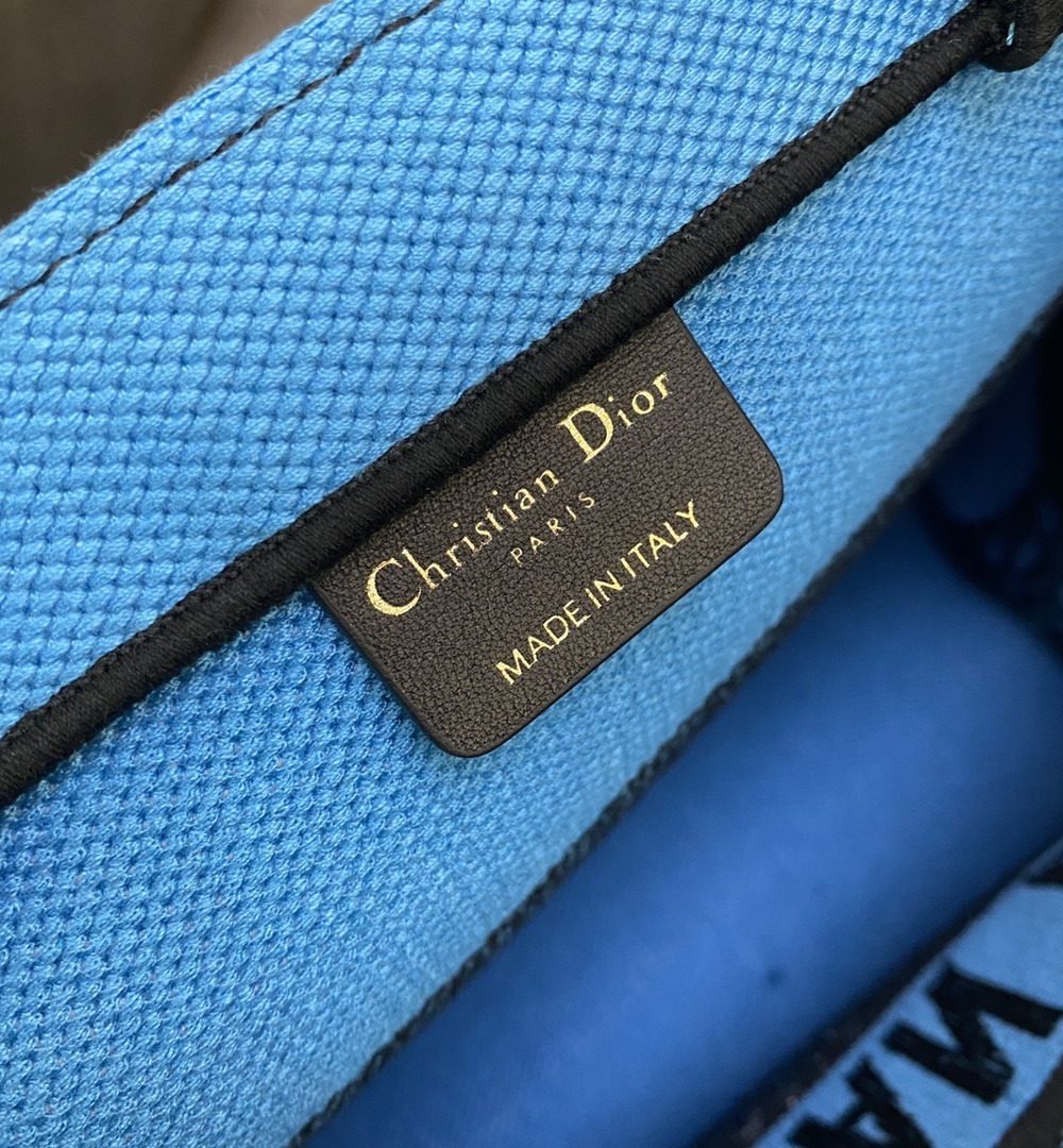 1:1 Replica Christian Dior Medium Dior Book Tote Bright Blue and Bright Pink D-Jungle Pop Embroidery, Blue/Pink, For Women Women’s Handbags, 36cm CD M1296ZRON_M888
