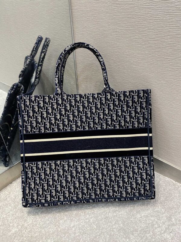 1:1 Replica Christian Dior Medium Dior Book Tote Dark Blue For Women 14in/36cm CD M1296ZRIW_M928