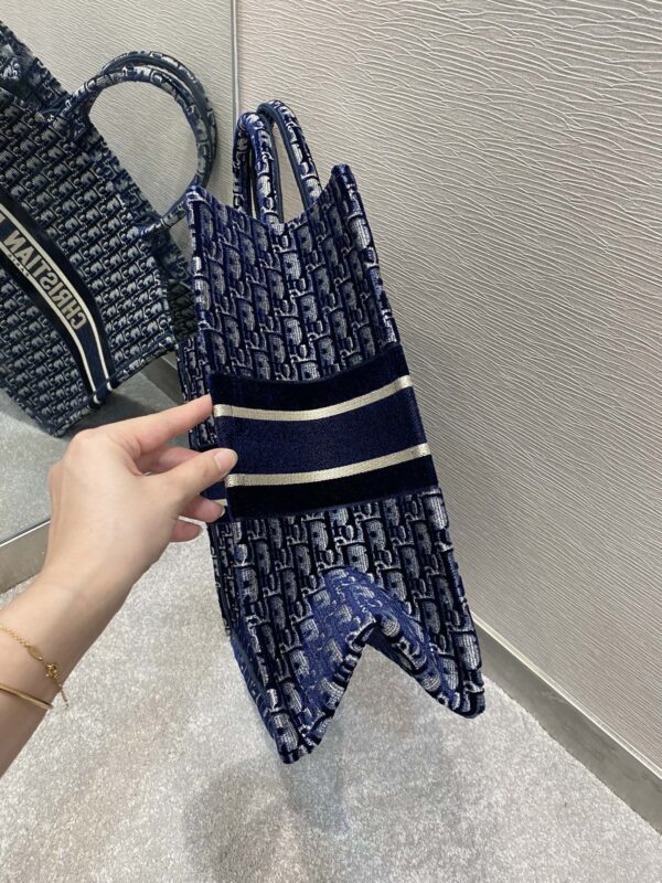 1:1 Replica Christian Dior Medium Dior Book Tote Dark Blue For Women 14in/36cm CD M1296ZRIW_M928