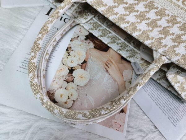 1:1 Replica Christian Dior Medium Dior Book Tote Gold White, For Women, Women’s Handbags 14in/36cm CD