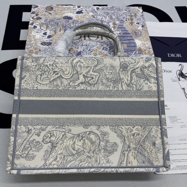 1:1 Replica Christian Dior Medium Dior Book Tote Gray, For Women, Women’s Handbags 14in/36cm CD M1296ZTDT_M932
