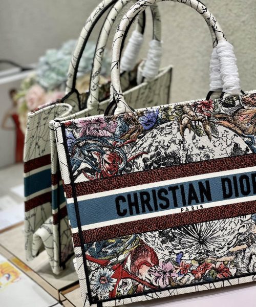 1:1 Replica Christian Dior Medium Dior Book Tote Latte Multicolor Dior Zodiac Embroidery, Latte Multicolor, For Women Women’s Handbags, Shoulder Bags, 36cm CD