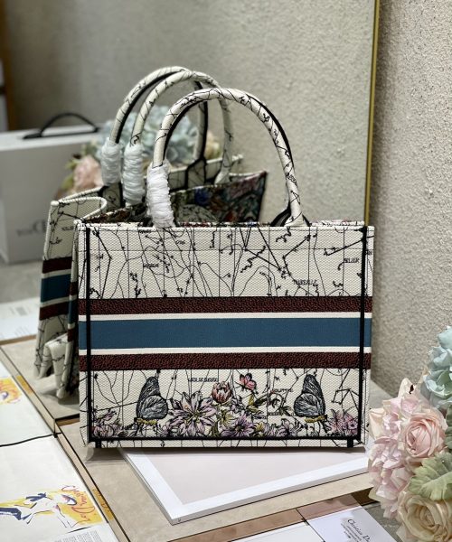1:1 Replica Christian Dior Medium Dior Book Tote Latte Multicolor Dior Zodiac Embroidery, Latte Multicolor, For Women Women’s Handbags, Shoulder Bags, 36cm CD