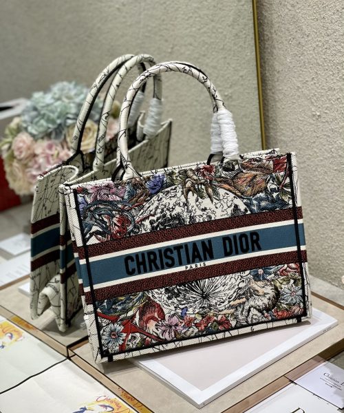 1:1 Replica Christian Dior Medium Dior Book Tote Latte Multicolor Dior Zodiac Embroidery, Latte Multicolor, For Women Women’s Handbags, Shoulder Bags, 36cm CD