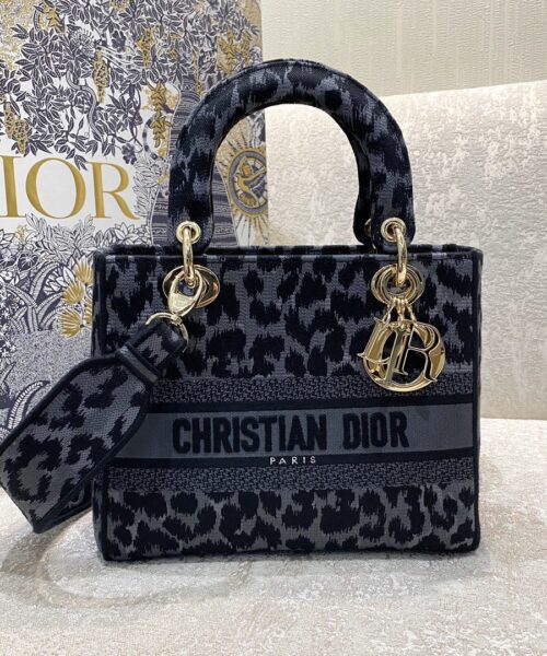 1:1 Replica Christian Dior Medium Dior Lady D-Lite Bag Blue and Black Mizza Embroidery, Blue and Black, For Women Women's Handbags, Crossbody Bags, 24cm CD M0565ORHM_M962