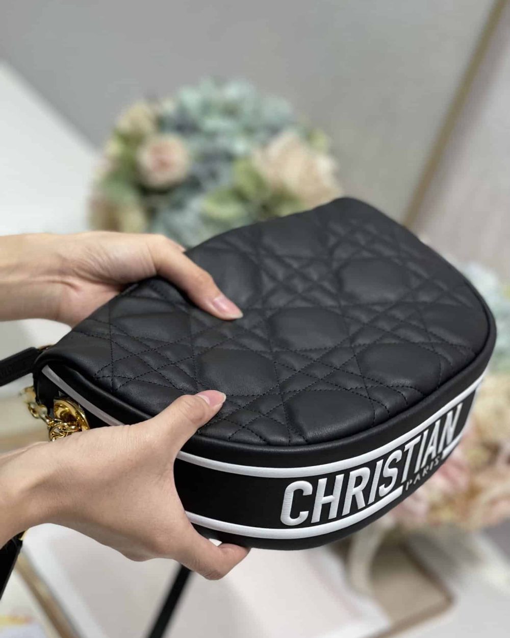 1:1 Replica Christian Dior Medium Dior Vibe Hobo Bag Black Cannage, Black, For Women Women's Handbags, Crossbody Bags, 30cm CD M7201ONOA_M911