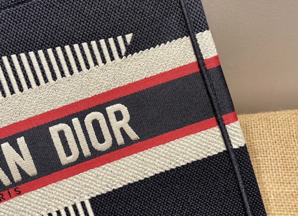 1:1 Replica Christian Dior Medium DiorAlps Book Tote Black Three-Tone Embroidery, Black, For Women Women’s Handbags, Shoulder Bags, 36cm CD