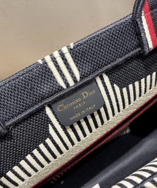 1:1 Replica Christian Dior Medium DiorAlps Book Tote Black Three-Tone Embroidery, Black, For Women Women’s Handbags, Shoulder Bags, 36cm CD