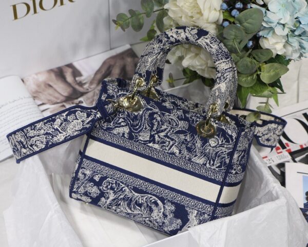1:1 Replica Christian Dior Medium Lady D-Lite Bag Blue, For Women, Women’s Handbags 24cm/9.5in CD M0565ORGO_M928