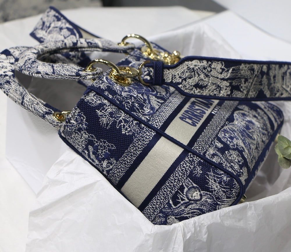 1:1 Replica Christian Dior Medium Lady D-Lite Bag Blue, For Women, Women’s Handbags 24cm/9.5in CD M0565ORGO_M928