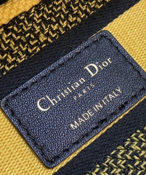 1:1 Replica Christian Dior Medium Lady D-Lite Bag D-Flower Pop Embroidery, Bright Yellow/Green, For Women Women's Handbags, 24cm CD M0565OROO_M886