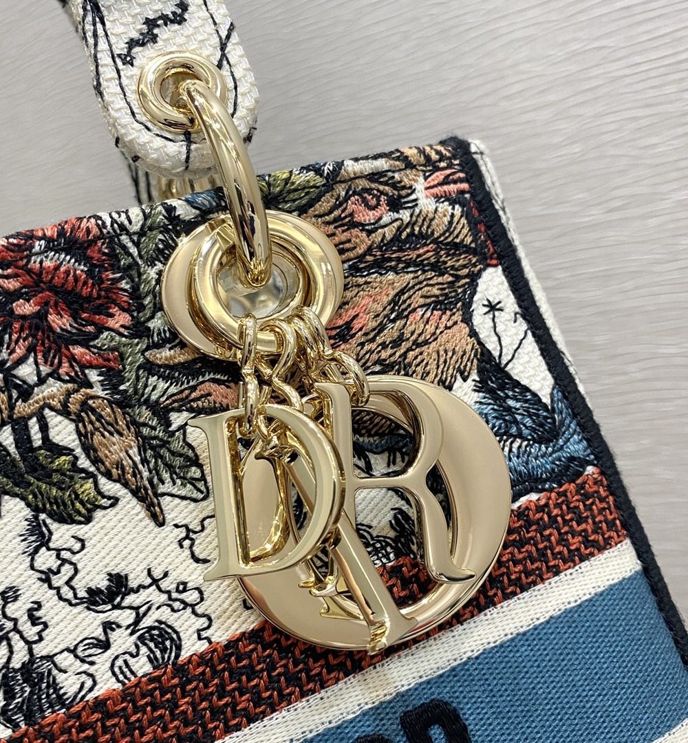 1:1 Replica Christian Dior Medium Lady D-Lite Bag Latte Multicolor Dior Constellation Embroidery, Latte, For Women Women's Handbags, Crossbody Bags, 24cm CD M0565ORHP_M941