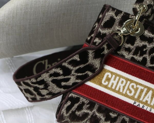 1:1 Replica Christian Dior Medium Lady D-Lite Bag, Leopard Brown, For Women Women's Handbags, Crossbody Bags, 24cm CD