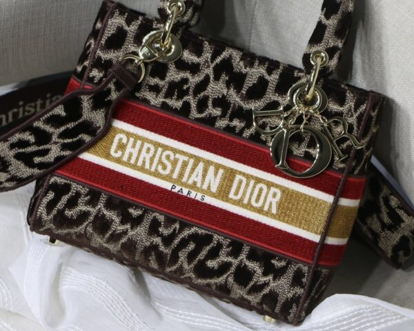 1:1 Replica Christian Dior Medium Lady D-Lite Bag, Leopard Brown, For Women Women's Handbags, Crossbody Bags, 24cm CD