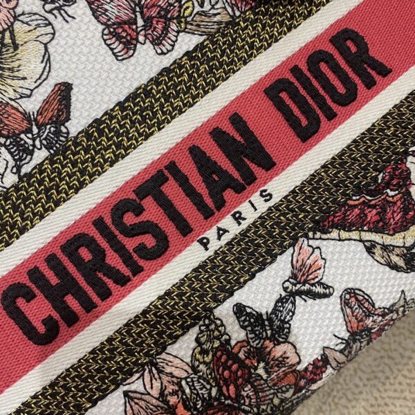 1:1 Replica Christian Dior Medium Lady D-Lite Bag Multicolor Butterfly Embroidery, Red/Latte, For Women Women's Handbags, 24cm CD M0565ORHQ_M884