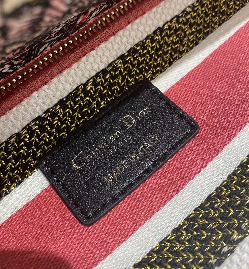 1:1 Replica Christian Dior Medium Lady D-Lite Bag Multicolor Cupidon Embroidery, Red/Latte, For Women Women's Handbags, 24cm CD M0565OTQG_M941